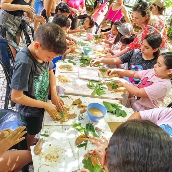 Mangal das Garças promove oficina de ateliê de argila para crianças neste domingo, 31